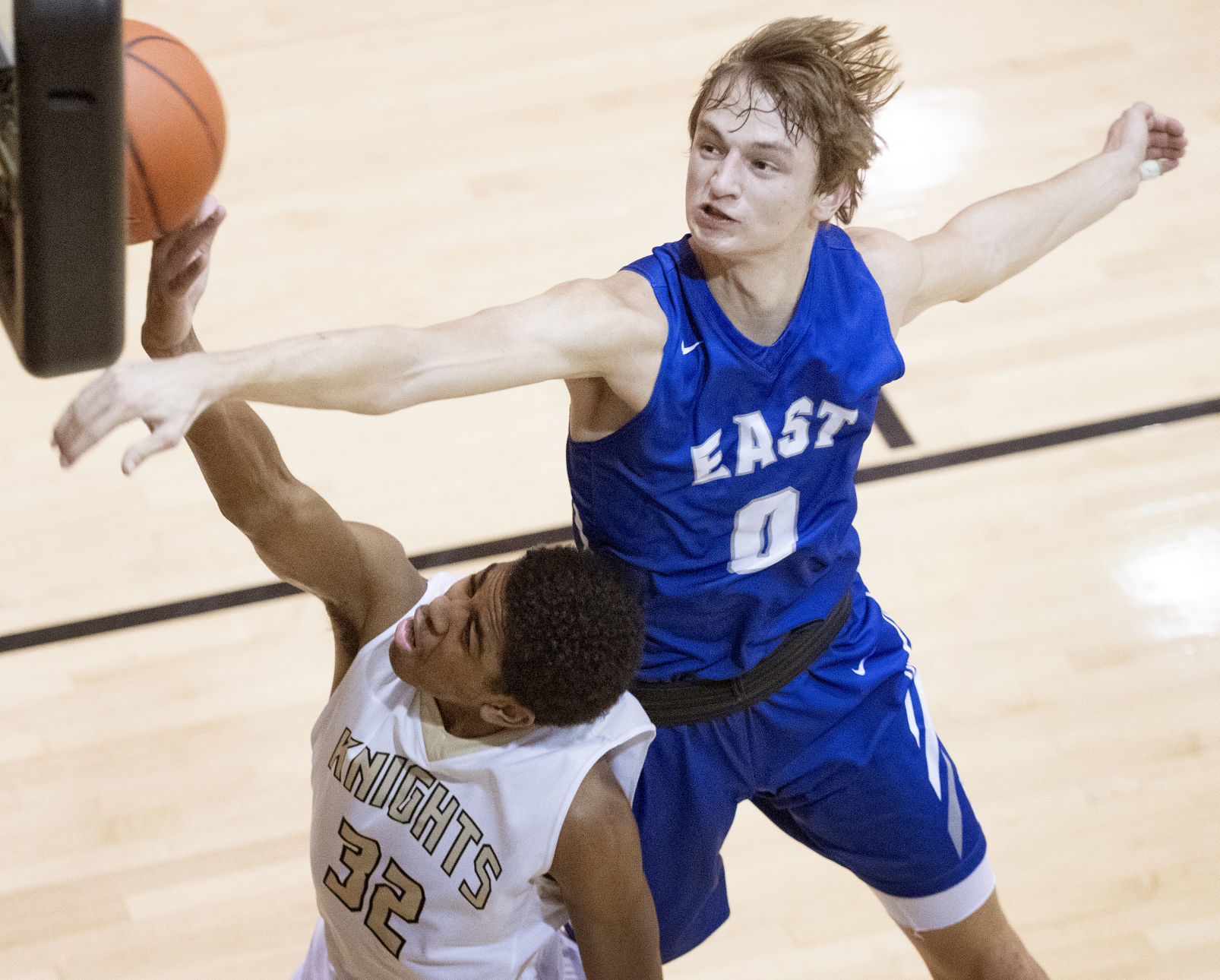 Lincoln East vs. Lincoln Southeast, 1.11